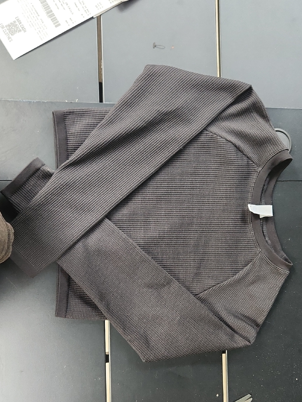 Waffle-Knit Long-Sleeve Crop Top - Charcoal